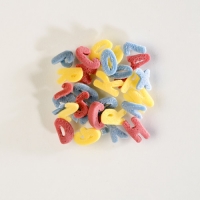 Lettres de l'alphabet, multicol. 1 X1,4 Kg - Ø 10 mm